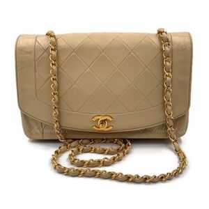 Authentic CHANEL Lambskin Medium Diana Single Chain Single Flap Bag Beige/gold